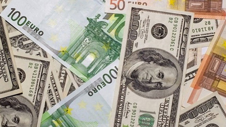 انخفاض سعر الدولار بشكل طفيف في اسواق كوردستان